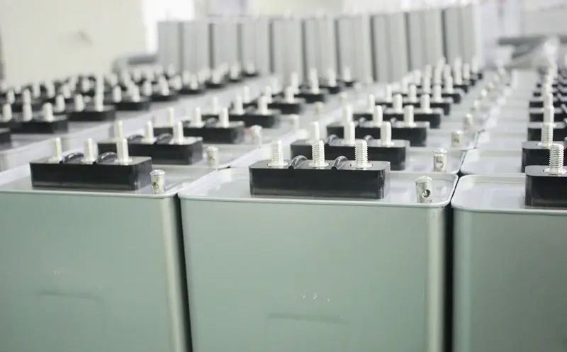智能電力電容器能抵抗電網(wǎng)諧波嗎？